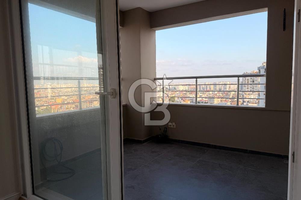 Pınar Mahallesi'nde 240 m² Geniş 4+1 Satılık Daire