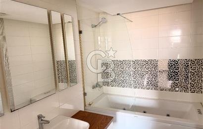 Pınar Mahallesi'nde 240 m² Geniş 4+1 Satılık Daire
