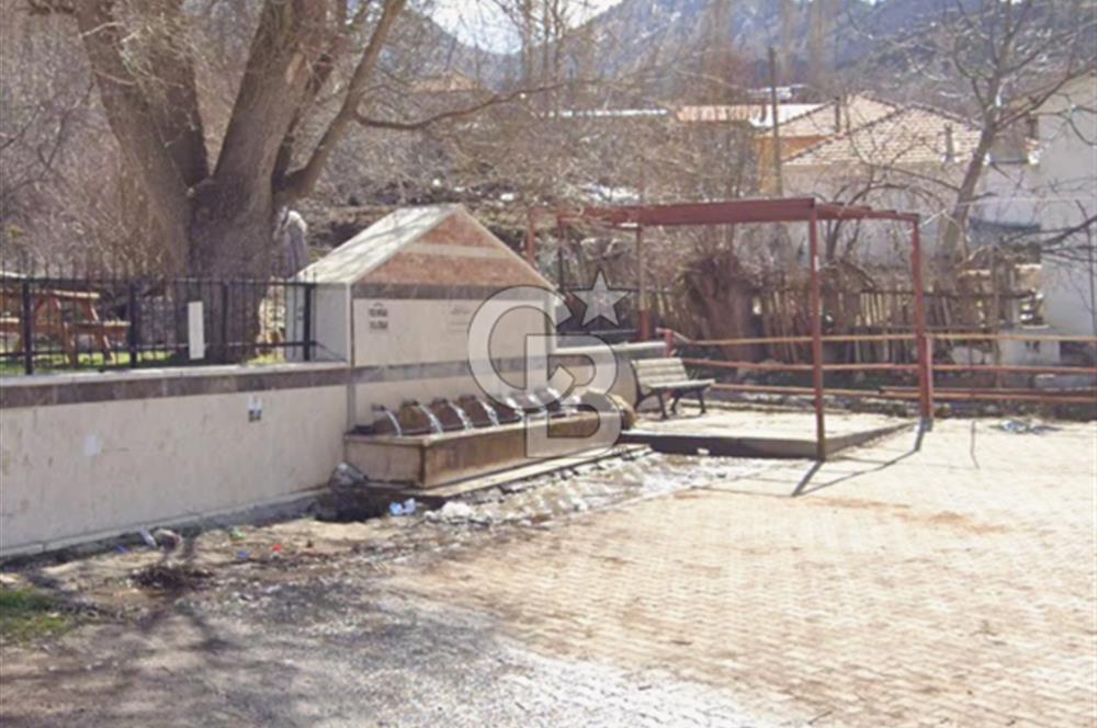 250m² KÖYİÇİ İMARLI YAYLA ZORLAR DA SATILIK ARSA