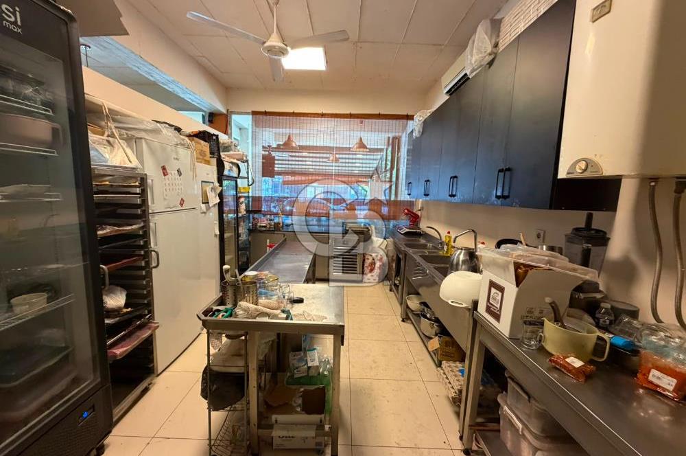 ÇİĞLİ BALATÇIK'IN İŞLEK NOKTASINDA HAZIR KURULU KAFE DEVREN