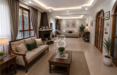 BAHÇELİEVLER 705 M2 ARSA PAYINA SAHİP SATILIK VİLLA