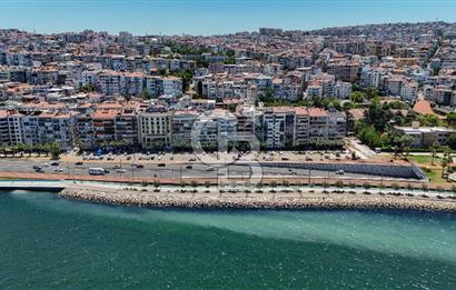 Mithatpaşa'da Eşsiz Deniz Manzaralı Satılık Yalı Dairesi