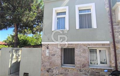  Ayvalık Merkez Hayrettinpaşa Mahallesi'nde Tarihi Doku İçinde Müstakil Yaşam Fırsatı!
