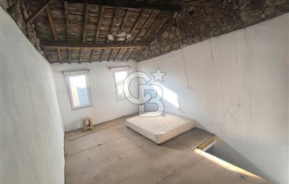 AYVALIK'IN TARİHİ DOKUSUNDA, HAYALLERİNİZDEKİ TAŞ EVİ YARATMA FIRSATI!