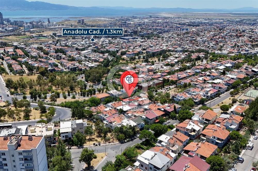 Çiğli Evka2 Bahçeli Körfez Manzaralı 4+1 Satılık Tripleks Villa