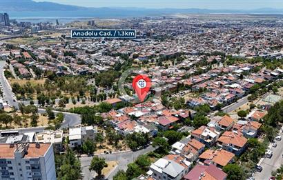 Çiğli Evka2 Bahçeli Körfez Manzaralı 4+1 Satılık Tripleks Villa