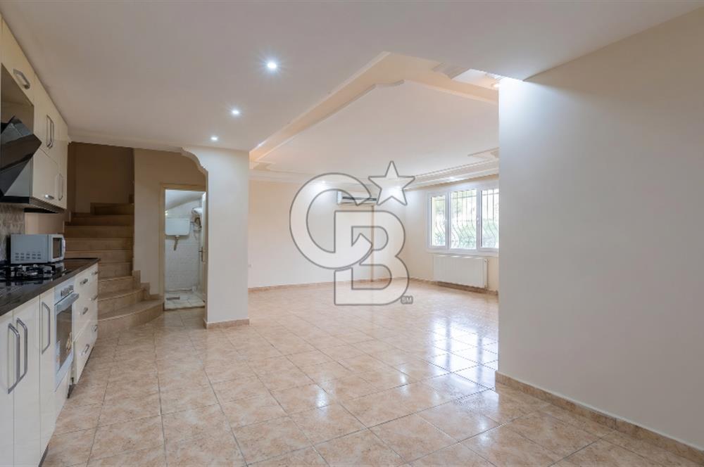Çiğli Evka2 Bahçeli Körfez Manzaralı 4+1 Satılık Tripleks Villa