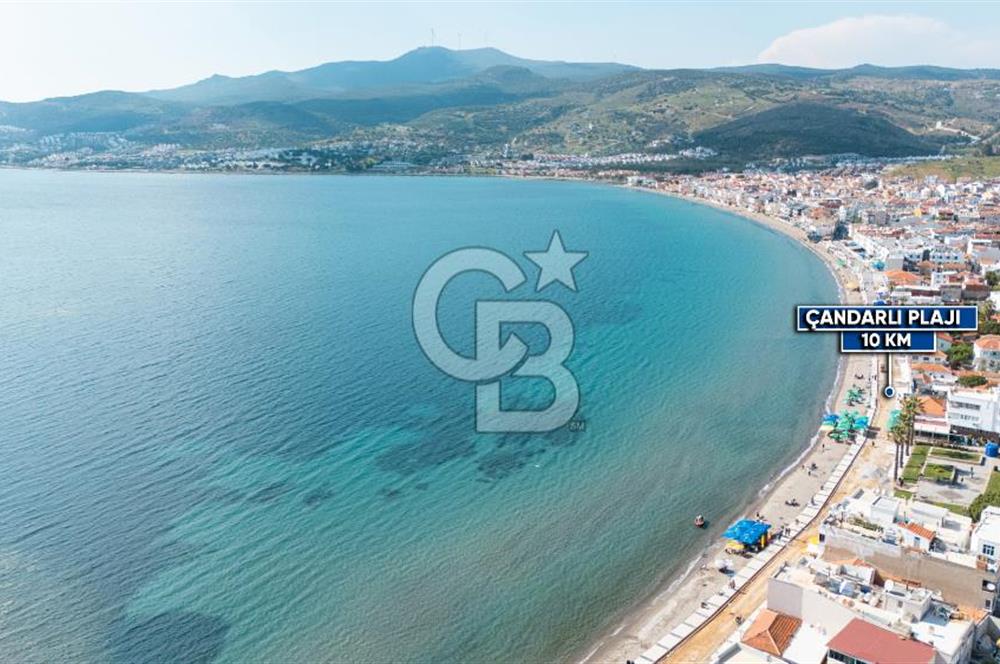 Çandarlı'da Denize Yakın , Site İçi , Havuzlu , Otoparklı Villa