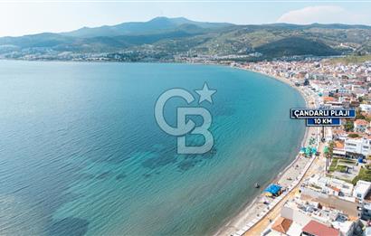 Çandarlı'da Denize Yakın , Site İçi , Havuzlu , Otoparklı Villa