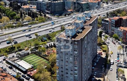 ŞİŞLi,MECİDİYEKÖY E5 YANI'NDA SİTE İÇERİSİNDE 3+1 135M2 BALKONLU