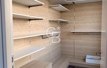 Pınar Mahallesi'nde 240 m² Geniş 4+1 Satılık Daire