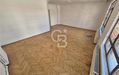 KOLEJ SERVİ SOKAKTA SATILIK 115 M2 3+1 DAİRE