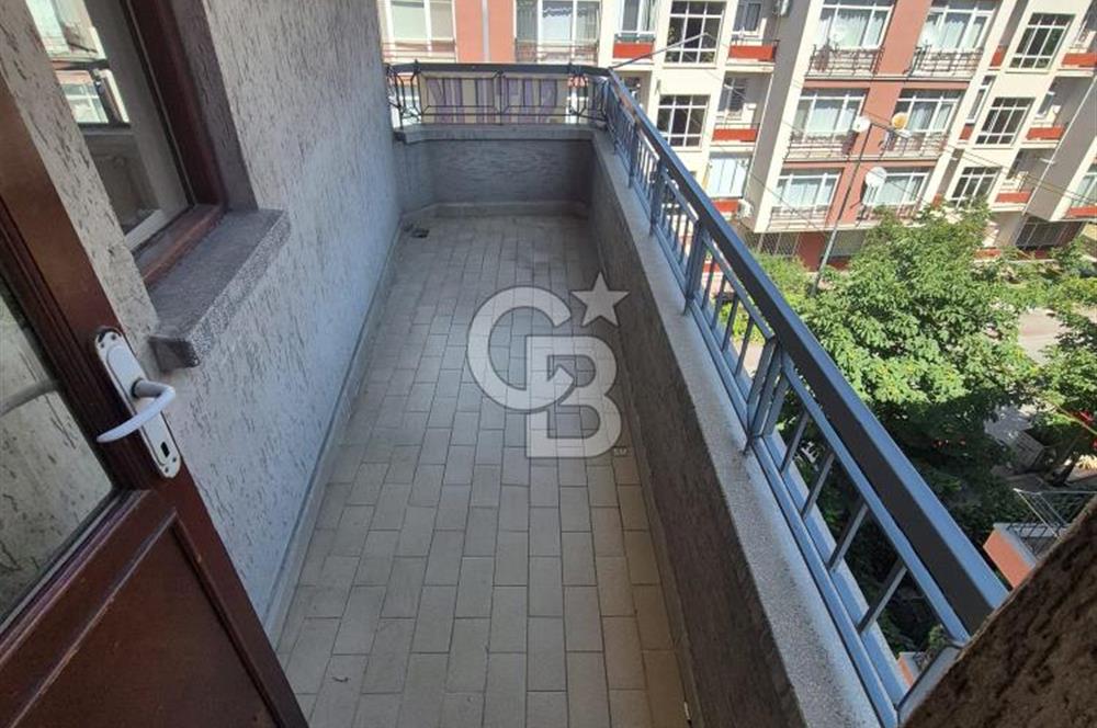 KOLEJ SERVİ SOKAKTA SATILIK 115 M2 3+1 DAİRE