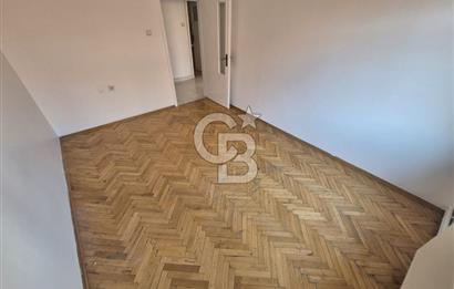 KOLEJ SERVİ SOKAKTA SATILIK 115 M2 3+1 DAİRE