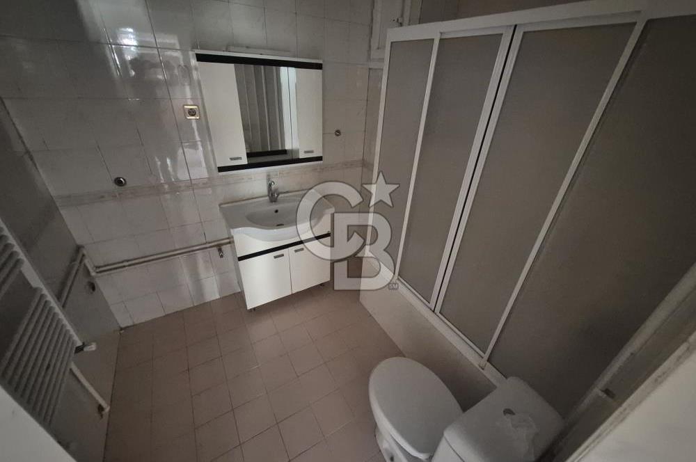KOLEJ SERVİ SOKAKTA SATILIK 115 M2 3+1 DAİRE
