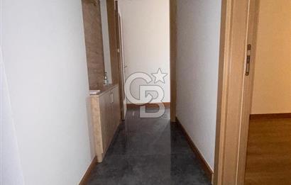 Seferihisar Çarşı Merkezinde Kiralık 1+1