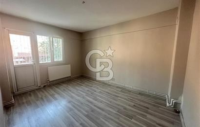 Bornova Merkez Erzene Mahallesi’nde  3+1 Doğalgazlı Asansörlü Geniş Kiralık Daire