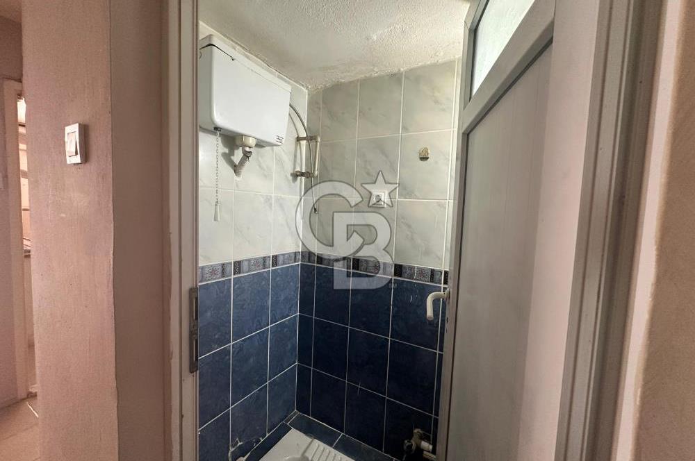 Bornova Merkez Erzene Mahallesi’nde  3+1 Doğalgazlı Asansörlü Geniş Kiralık Daire