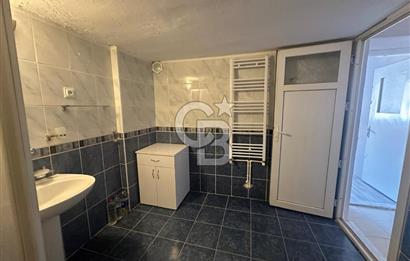 Bornova Merkez Erzene Mahallesi’nde  3+1 Doğalgazlı Asansörlü Geniş Kiralık Daire