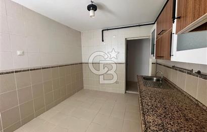 Bornova Merkez Erzene Mahallesi’nde  3+1 Doğalgazlı Asansörlü Geniş Kiralık Daire