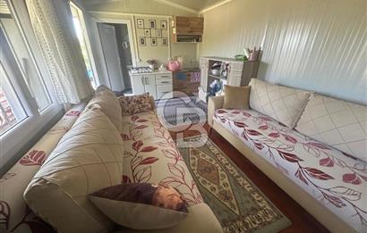 Yazlıkköy'de 300 m² | 1+1 Konteyner Evli | Resmi Yola Cepheli