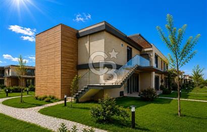 Ayvalık Altınova'da Site İçi Havuz Manzaralı 2+1 Satılık Daire