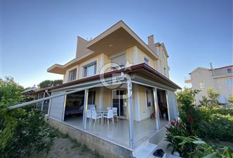 Ayvalık Altınova'da Denize 500 Metre,350m² Arsa Alanlı 5+1 Villa - 5 - 360208