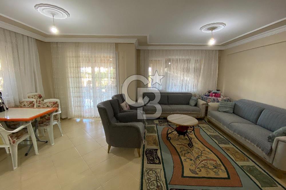 Ayvalık Altınova'da Denize 500 Metre,350m² Arsa Alanlı 5+1 Villa