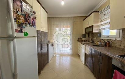 Ayvalık Altınova'da Denize 500 Metre,350m² Arsa Alanlı 5+1 Villa