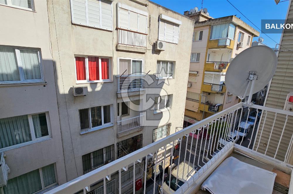 Konak Güzelyalı Sahile ve Parka Yakın 2+1 Kiralık Daire