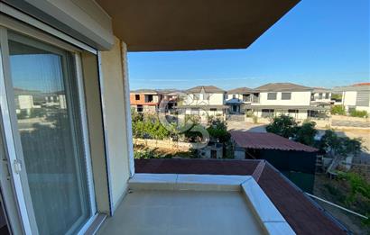 Ayvalık Altınova'da Denize 500 Metre,350m² Arsa Alanlı 5+1 Villa