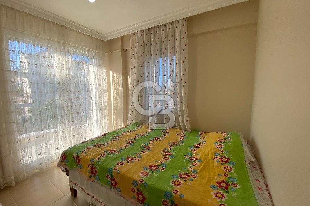 Ayvalık Altınova'da Denize 500 Metre,350m² Arsa Alanlı 5+1 Villa