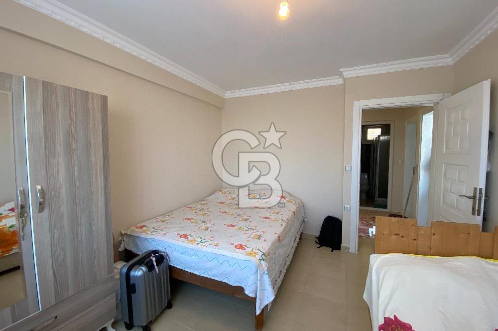 Ayvalık Altınova'da Denize 500 Metre,350m² Arsa Alanlı 5+1 Villa