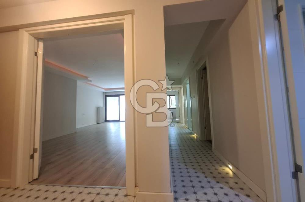 Göztepe Sahile Yürüme Mesafesinde Satılık 3+1 Daire