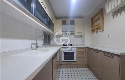 Göztepe Sahile Yürüme Mesafesinde Satılık 3+1 Daire