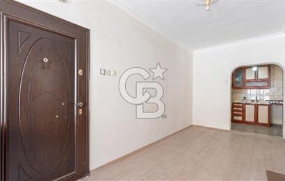 ÇİĞLİ MERKEZİ KONUMDA SATILIK ZEMİN KAT 2+1 DAİRE