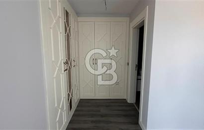 İzka Portta Deniz Manzaralı Lüks 3+1 Satılık Daire