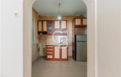 ÇİĞLİ MERKEZİ KONUMDA SATILIK ZEMİN KAT 2+1 DAİRE