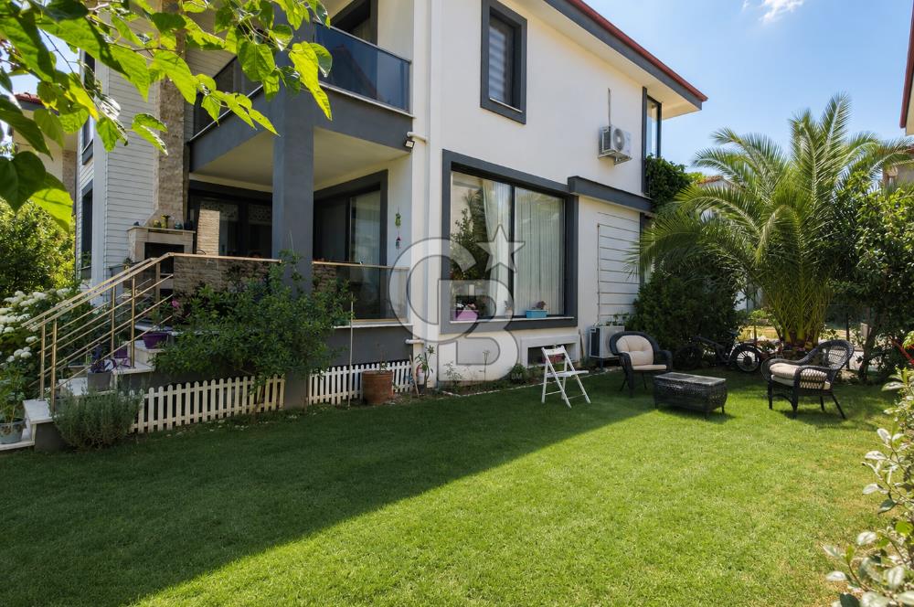 Edremit'de Paşahan Konakları'nda 5+1 Bahçeli Müstakil Villa