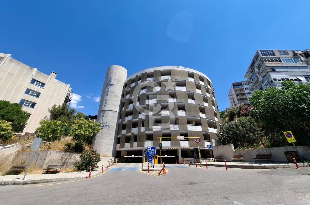 Göztepe Sahile Yürüme Mesafesinde Satılık 3+1 Daire