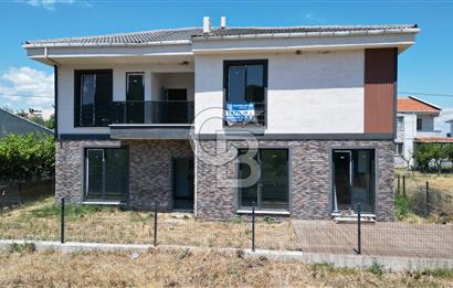 ÇANAKKALE LAPSEKİ'DE DENİZE 300 METRE 4+1 SIFIR FIRSAT VİLLA!!