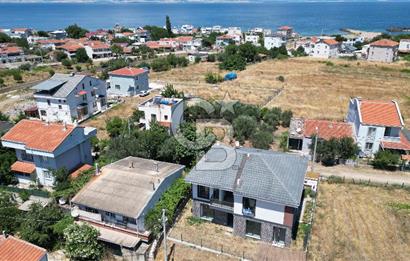 ÇANAKKALE LAPSEKİ'DE DENİZE 300 METRE 4+1 SIFIR FIRSAT VİLLA!!