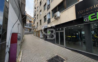 MEYDANDA HARİKA KONUMLU TİCARİ İMARLI SATILIK KOMPLE BİNA