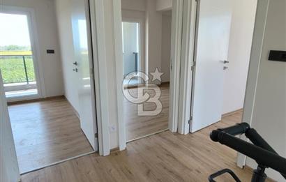 YUMURTALIK DENİZE SIFIR HAVUZLU SİTEDE 3+1 OTURUMA HAZIR VİLLA