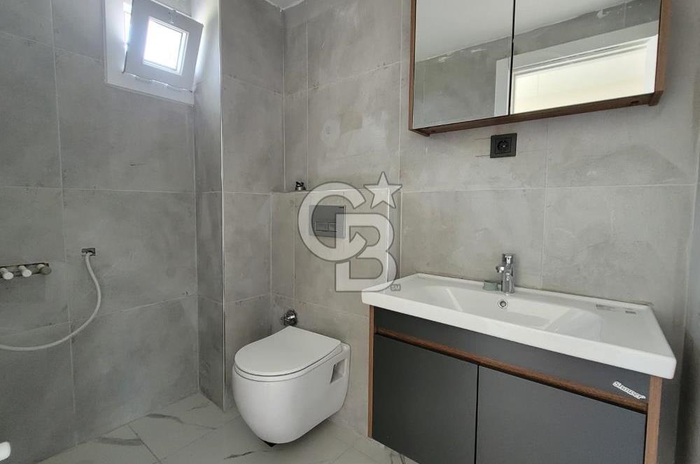 YUMURTALIK DENİZE SIFIR HAVUZLU SİTEDE 3+1 OTURUMA HAZIR VİLLA