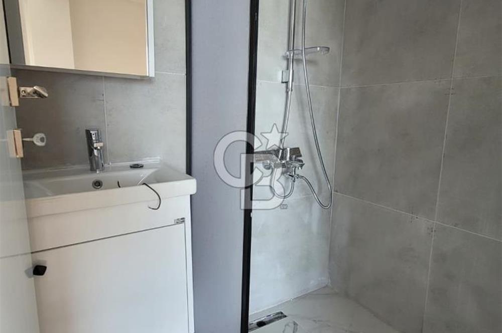 YUMURTALIK DENİZE SIFIR HAVUZLU SİTEDE 3+1 OTURUMA HAZIR VİLLA