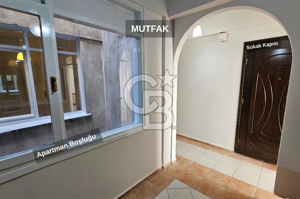 Konak Güzelyalı Sahile ve Parka Yakın 2+1 Kiralık Daire