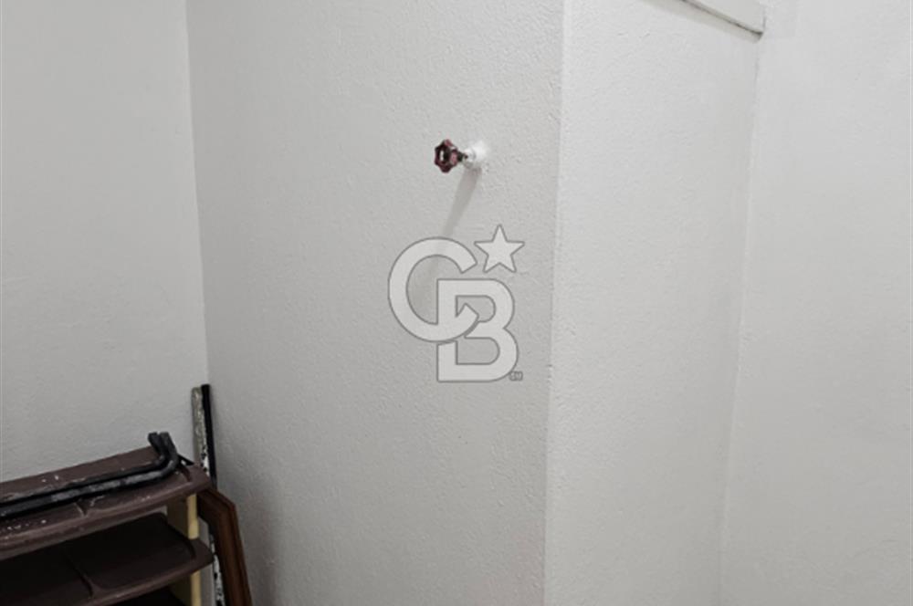 Konak Güzelyalı Sahile ve Parka Yakın 2+1 Kiralık Daire