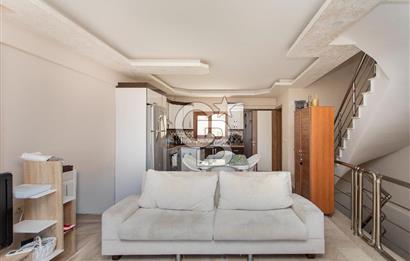 Foça Fatih Mahallesi Satılık 4+2 Deniz Manzaralı Tripleks Villa