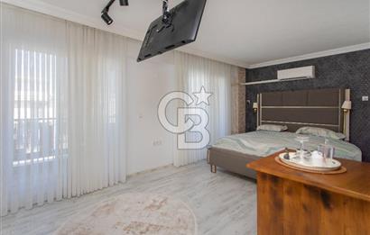 Foça Yenibağarası Havuzlu Site de Satılık 5+1 Dubleks